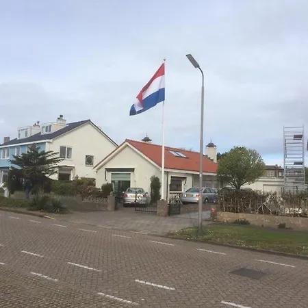 杜因桑德特住宿加早餐旅馆 4*